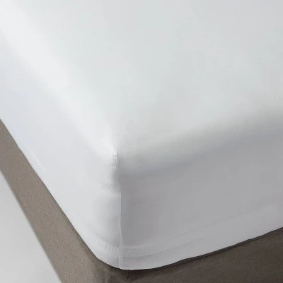 300 Thread Count Ultra Soft Fitted Sheet - Threshold 300 Thread Count Ultra Soft Fitted Sheet - Threshold -Threshold shop GUEST 9164249c 37f8 4d3d 9d4b 02e2fce2dc24
